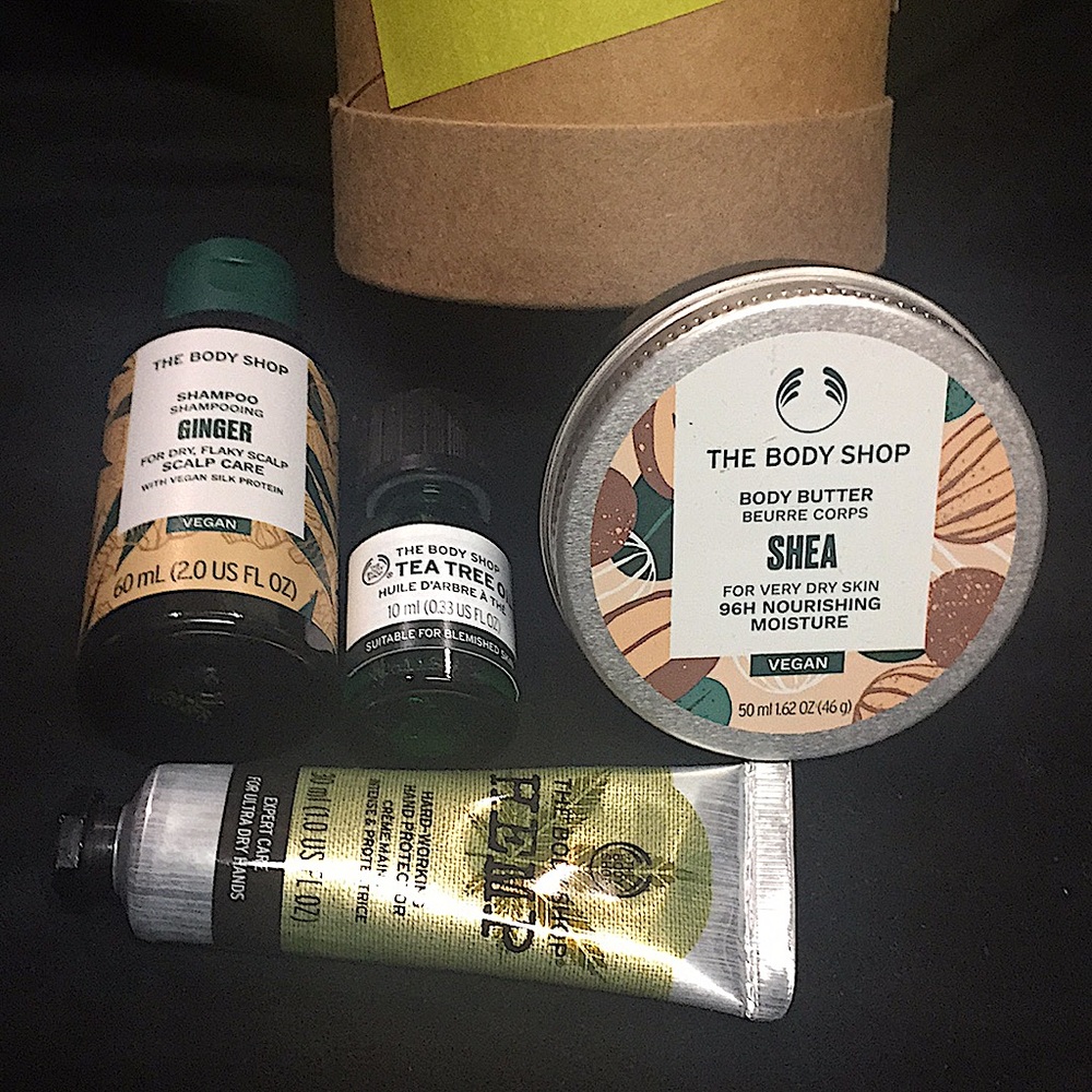 THE BODY SHOP - FLEX YOUR POWER BODY CARE PACK - Picture 7 of 11